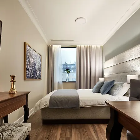 Aparthotel Views