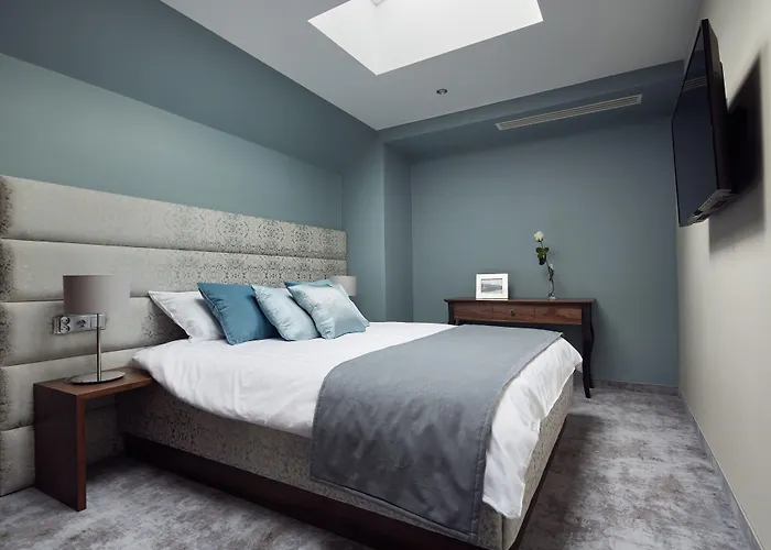 Views Apartahotel Cracovia