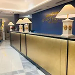 Views Aparthotel 4*