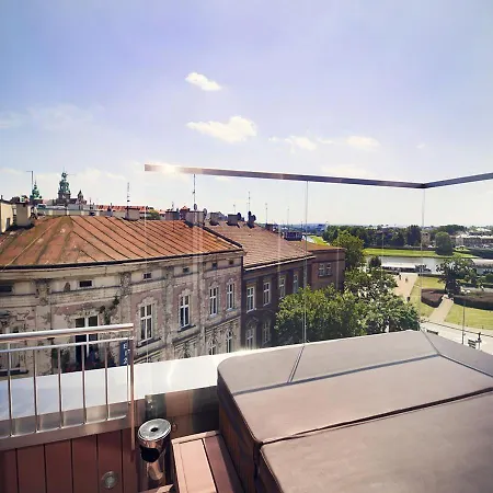 Views Lejlighedshotel 4*