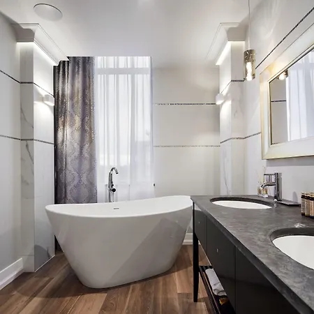 Lejlighedshotel Views 4*