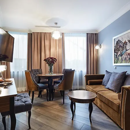 Lejlighedshotel Views 4*