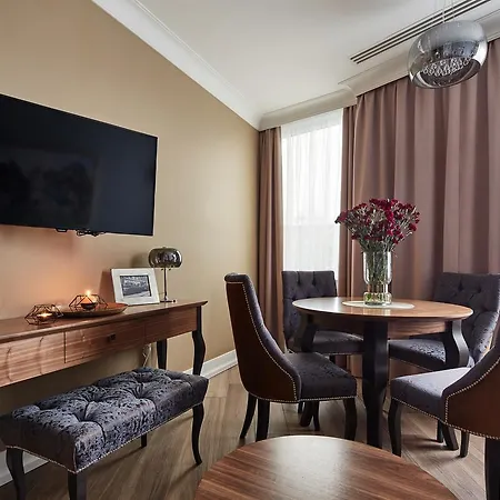 Views Lejlighedshotel