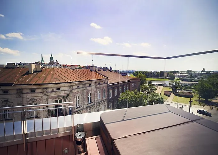 Views Lejlighedshotel 4*