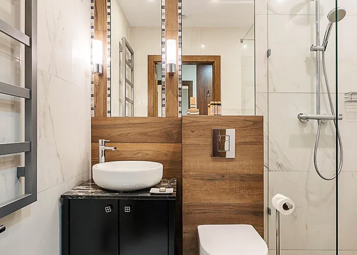 Views Lejlighedshotel 4*