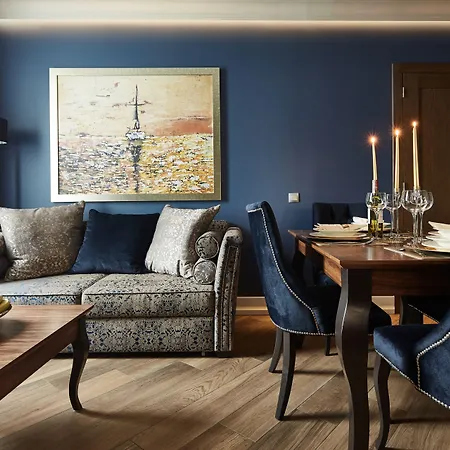 绝景公寓式酒店 4*