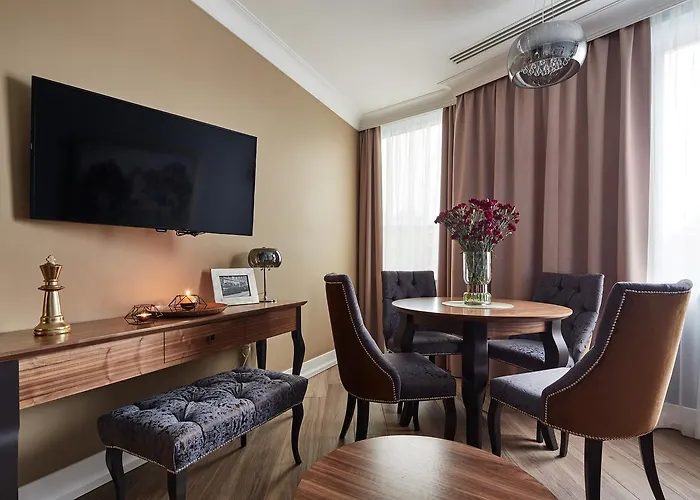 Views 아파트호텔